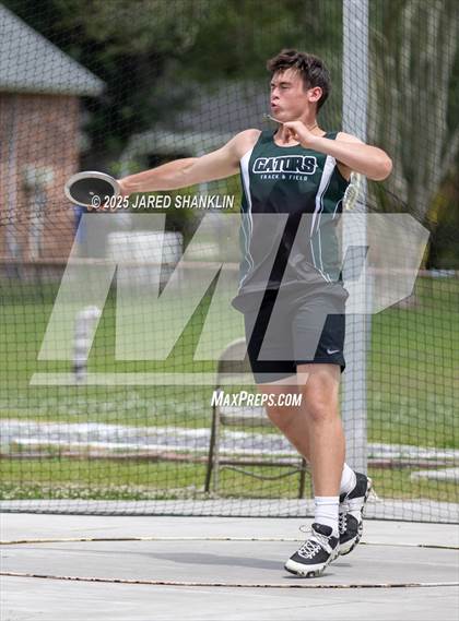 Thumbnail 2 in LHSAA District 8-4A(District Track Meet) photogallery.
