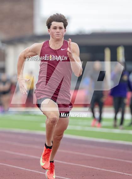 Thumbnail 3 in LHSAA District 8-4A(District Track Meet) photogallery.