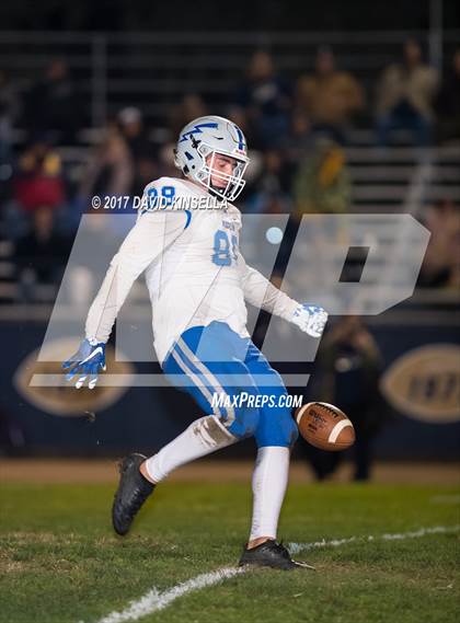 Thumbnail 1 in Rocklin vs. Central Catholic photogallery.