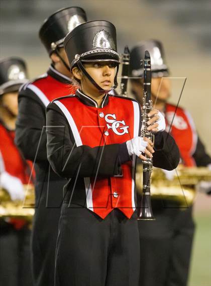 Thumbnail 3 in South Gate vs. San Fernando (CIF LA City Section D2 Final) photogallery.