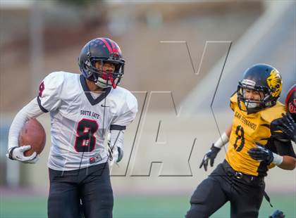 Thumbnail 3 in South Gate vs. San Fernando (CIF LA City Section D2 Final) photogallery.