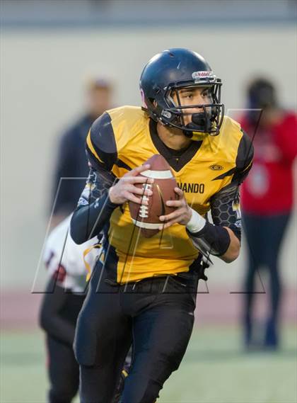 Thumbnail 2 in South Gate vs. San Fernando (CIF LA City Section D2 Final) photogallery.