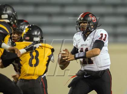 Thumbnail 3 in South Gate vs. San Fernando (CIF LA City Section D2 Final) photogallery.