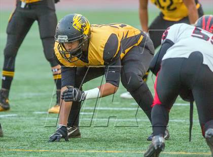 Thumbnail 3 in South Gate vs. San Fernando (CIF LA City Section D2 Final) photogallery.