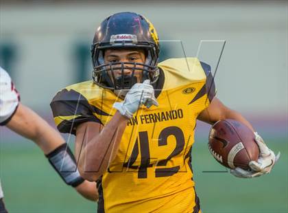 Thumbnail 3 in South Gate vs. San Fernando (CIF LA City Section D2 Final) photogallery.