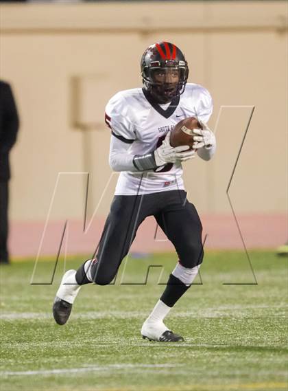 Thumbnail 1 in South Gate vs. San Fernando (CIF LA City Section D2 Final) photogallery.