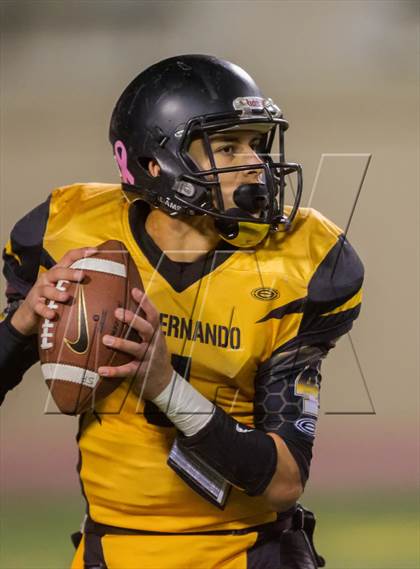 Thumbnail 1 in South Gate vs. San Fernando (CIF LA City Section D2 Final) photogallery.