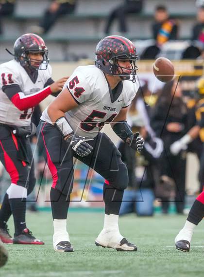 Thumbnail 3 in South Gate vs. San Fernando (CIF LA City Section D2 Final) photogallery.
