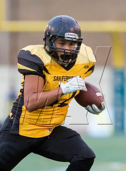 Thumbnail 2 in South Gate vs. San Fernando (CIF LA City Section D2 Final) photogallery.