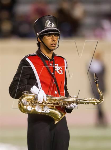 Thumbnail 1 in South Gate vs. San Fernando (CIF LA City Section D2 Final) photogallery.