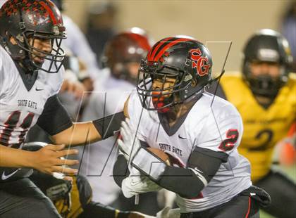 Thumbnail 1 in South Gate vs. San Fernando (CIF LA City Section D2 Final) photogallery.