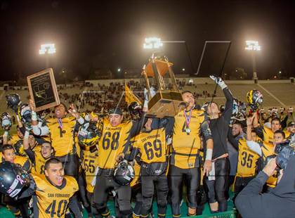 Thumbnail 2 in South Gate vs. San Fernando (CIF LA City Section D2 Final) photogallery.
