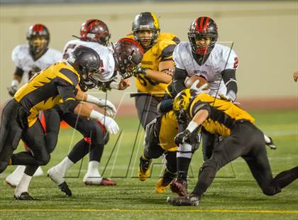 Thumbnail 2 in South Gate vs. San Fernando (CIF LA City Section D2 Final) photogallery.
