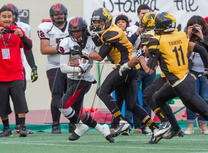 Thumbnail 3 in South Gate vs. San Fernando (CIF LA City Section D2 Final) photogallery.