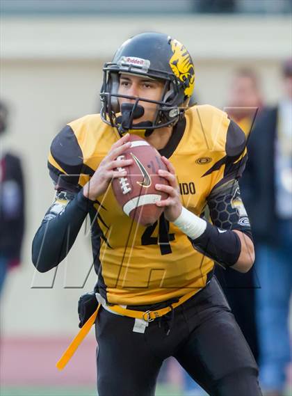 Thumbnail 1 in South Gate vs. San Fernando (CIF LA City Section D2 Final) photogallery.