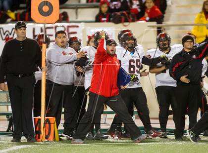Thumbnail 1 in South Gate vs. San Fernando (CIF LA City Section D2 Final) photogallery.