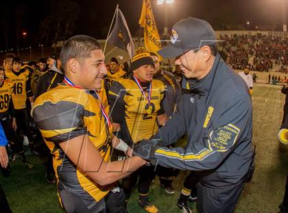 Thumbnail 3 in South Gate vs. San Fernando (CIF LA City Section D2 Final) photogallery.