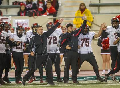 Thumbnail 2 in South Gate vs. San Fernando (CIF LA City Section D2 Final) photogallery.