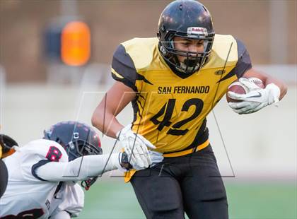 Thumbnail 3 in South Gate vs. San Fernando (CIF LA City Section D2 Final) photogallery.