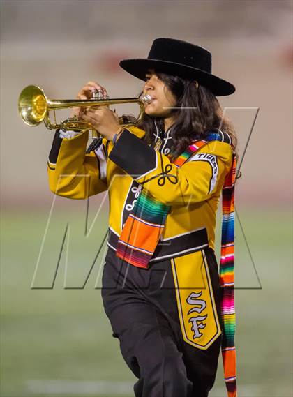 Thumbnail 1 in South Gate vs. San Fernando (CIF LA City Section D2 Final) photogallery.