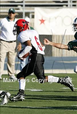 Thumbnail 1 in Coronado vs. Mount Miguel (SD Kickoff Classic) photogallery.