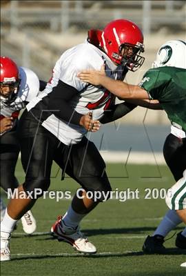 Thumbnail 3 in Coronado vs. Mount Miguel (SD Kickoff Classic) photogallery.