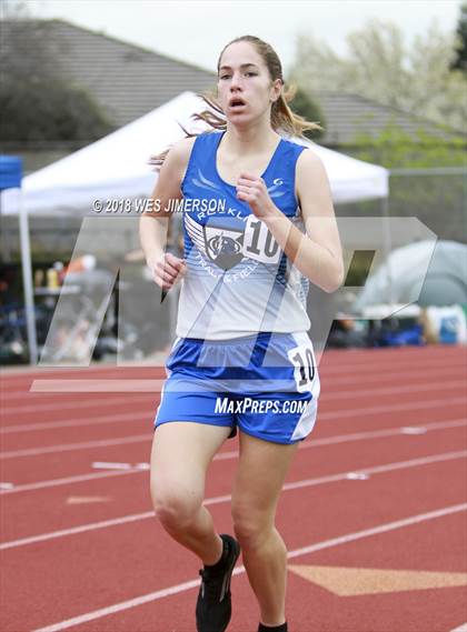 Thumbnail 1 in 4th Annual Randy Sturgeon Invitational  (Girls 1600) photogallery.