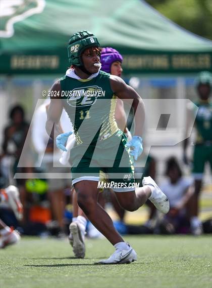 Thumbnail 1 in DeSoto vs. Anna (Texas State 7 on 7 Tournament) photogallery.