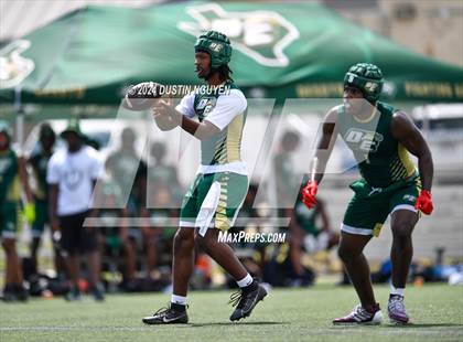 Thumbnail 2 in DeSoto vs. Anna (Texas State 7 on 7 Tournament) photogallery.