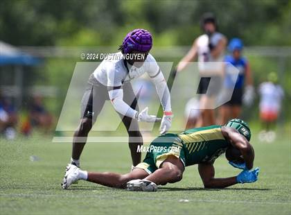 Thumbnail 3 in DeSoto vs. Anna (Texas State 7 on 7 Tournament) photogallery.