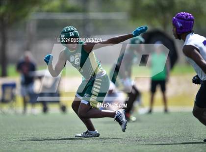 Thumbnail 2 in DeSoto vs. Anna (Texas State 7 on 7 Tournament) photogallery.