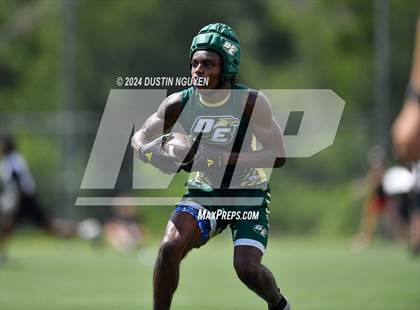 Thumbnail 2 in DeSoto vs. Anna (Texas State 7 on 7 Tournament) photogallery.