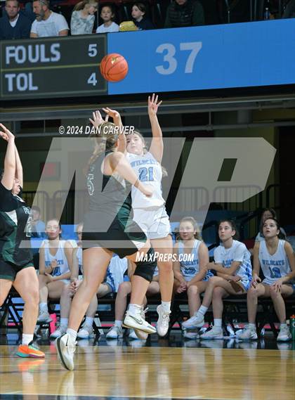 Thumbnail 3 in Westlake vs Pleasantville (NYSPHSAA Section 1 Class B Semifinal) photogallery.