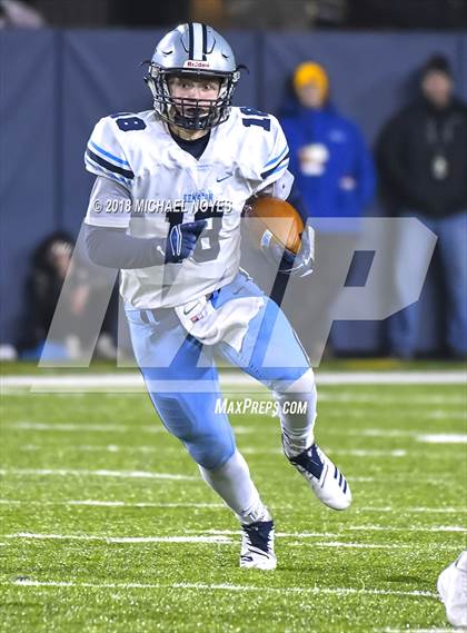 Thumbnail 1 in Archbishop Alter vs. Kenston (OHSAA Division III Final)  photogallery.