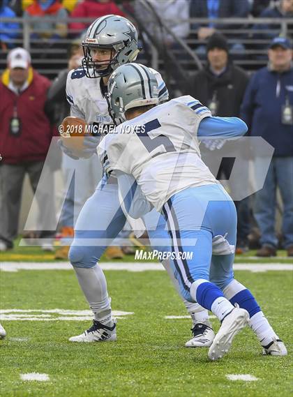 Thumbnail 2 in Archbishop Alter vs. Kenston (OHSAA Division III Final)  photogallery.