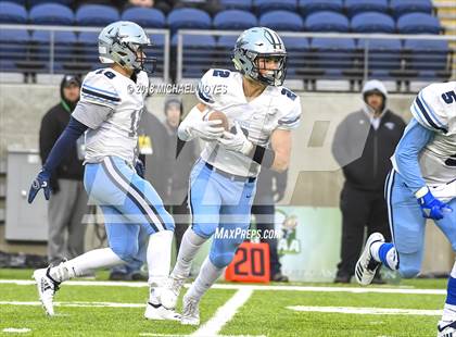 Thumbnail 1 in Archbishop Alter vs. Kenston (OHSAA Division III Final)  photogallery.