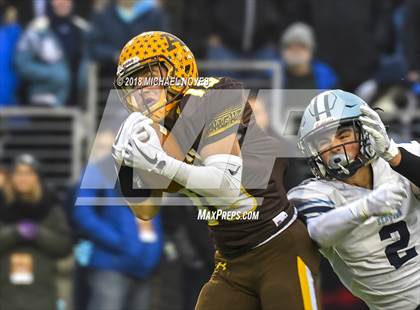 Thumbnail 3 in Archbishop Alter vs. Kenston (OHSAA Division III Final)  photogallery.