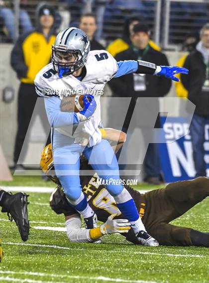 Thumbnail 2 in Archbishop Alter vs. Kenston (OHSAA Division III Final)  photogallery.