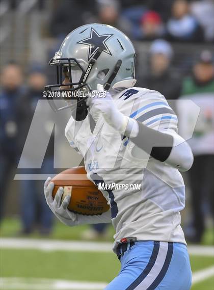 Thumbnail 1 in Archbishop Alter vs. Kenston (OHSAA Division III Final)  photogallery.