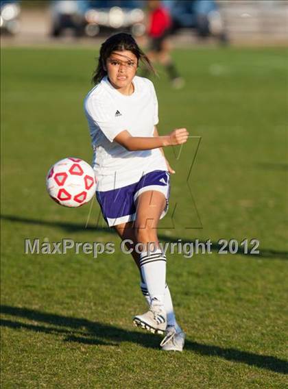 Thumbnail 2 in Riverbank vs. Escalon photogallery.