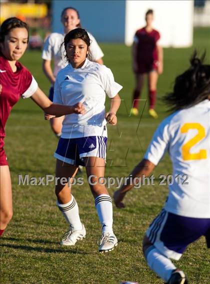 Thumbnail 2 in Riverbank vs. Escalon photogallery.