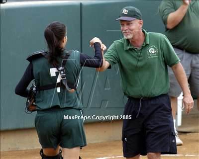 Thumbnail 3 in Flintridge Prep vs. Pomona Catholic (D5 Sec. Final) photogallery.