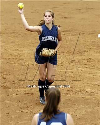 Thumbnail 1 in Flintridge Prep vs. Pomona Catholic (D5 Sec. Final) photogallery.