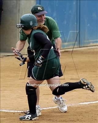 Thumbnail 3 in Flintridge Prep vs. Pomona Catholic (D5 Sec. Final) photogallery.