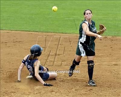 Thumbnail 2 in Flintridge Prep vs. Pomona Catholic (D5 Sec. Final) photogallery.