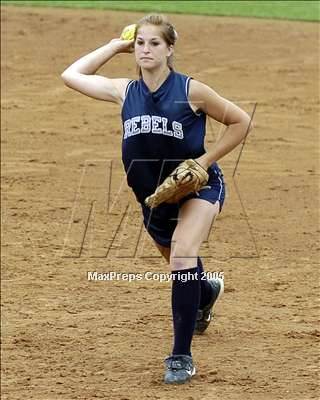 Thumbnail 3 in Flintridge Prep vs. Pomona Catholic (D5 Sec. Final) photogallery.