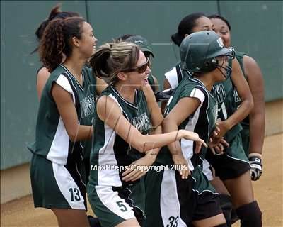 Thumbnail 2 in Flintridge Prep vs. Pomona Catholic (D5 Sec. Final) photogallery.