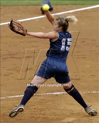 Thumbnail 1 in Flintridge Prep vs. Pomona Catholic (D5 Sec. Final) photogallery.