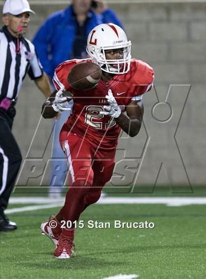 Thumbnail 3 in Orange Lutheran vs. St. John Bosco photogallery.