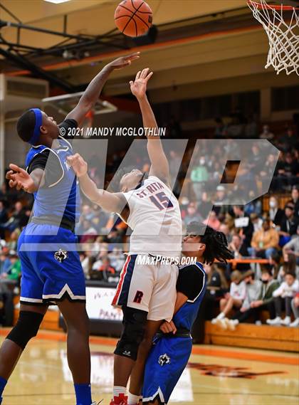 Thumbnail 3 in St. Rita vs. Vashon (Kevin Brown Memorial Tournament of Champions) photogallery.
